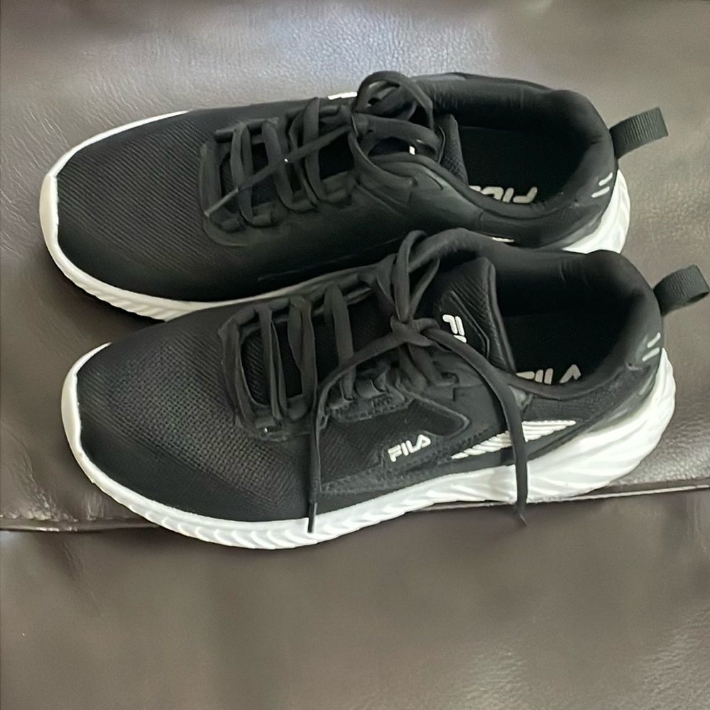 Ladies Fila Running Shoes